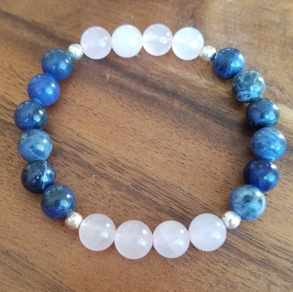 SOLD Blue Sodalite & Rose Quartz Bead Bracelet - Picture 2 of 11